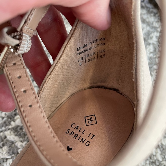 Loafer 8 - Picture 2 of 5